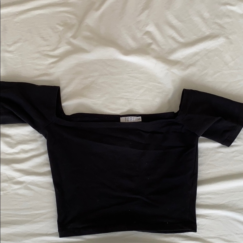 Off the shoulder black crop top. Tobi brand